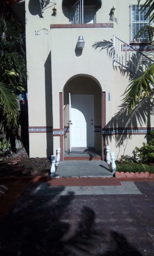 Hostel Brazilian Miami Luaran gambar